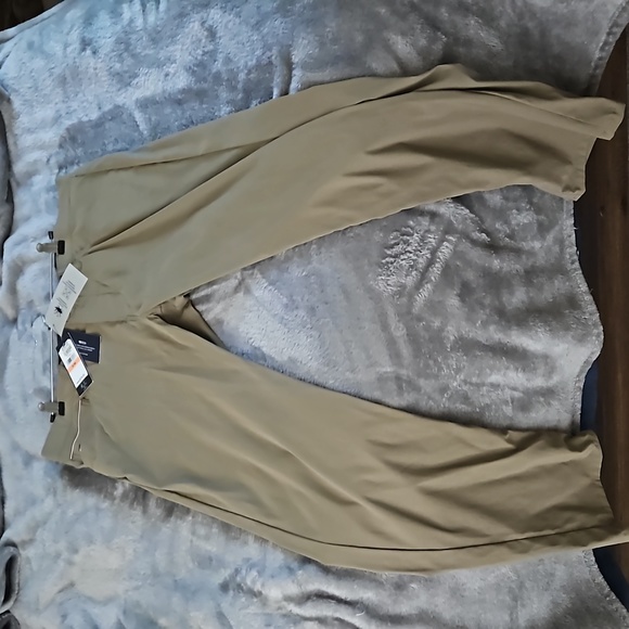 Tommy Hilfiger TH Flex Chinos.BRAND NEW WITH TAGS!!! - Picture 2 of 6